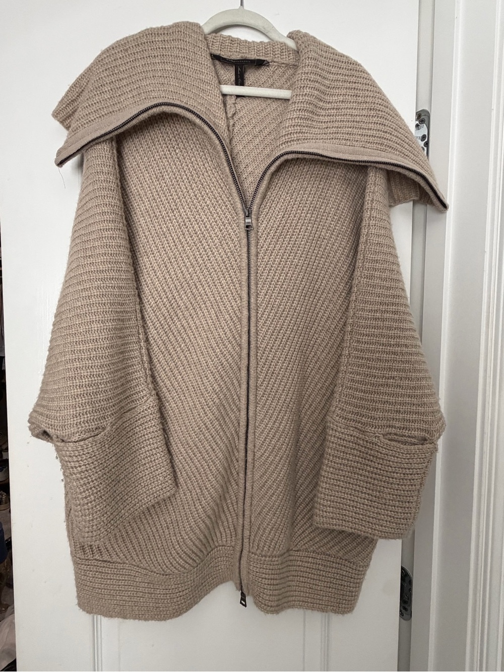BCBGMAXAZRIA Wool Alpaca Oversized Zip Cocoon Cardigan